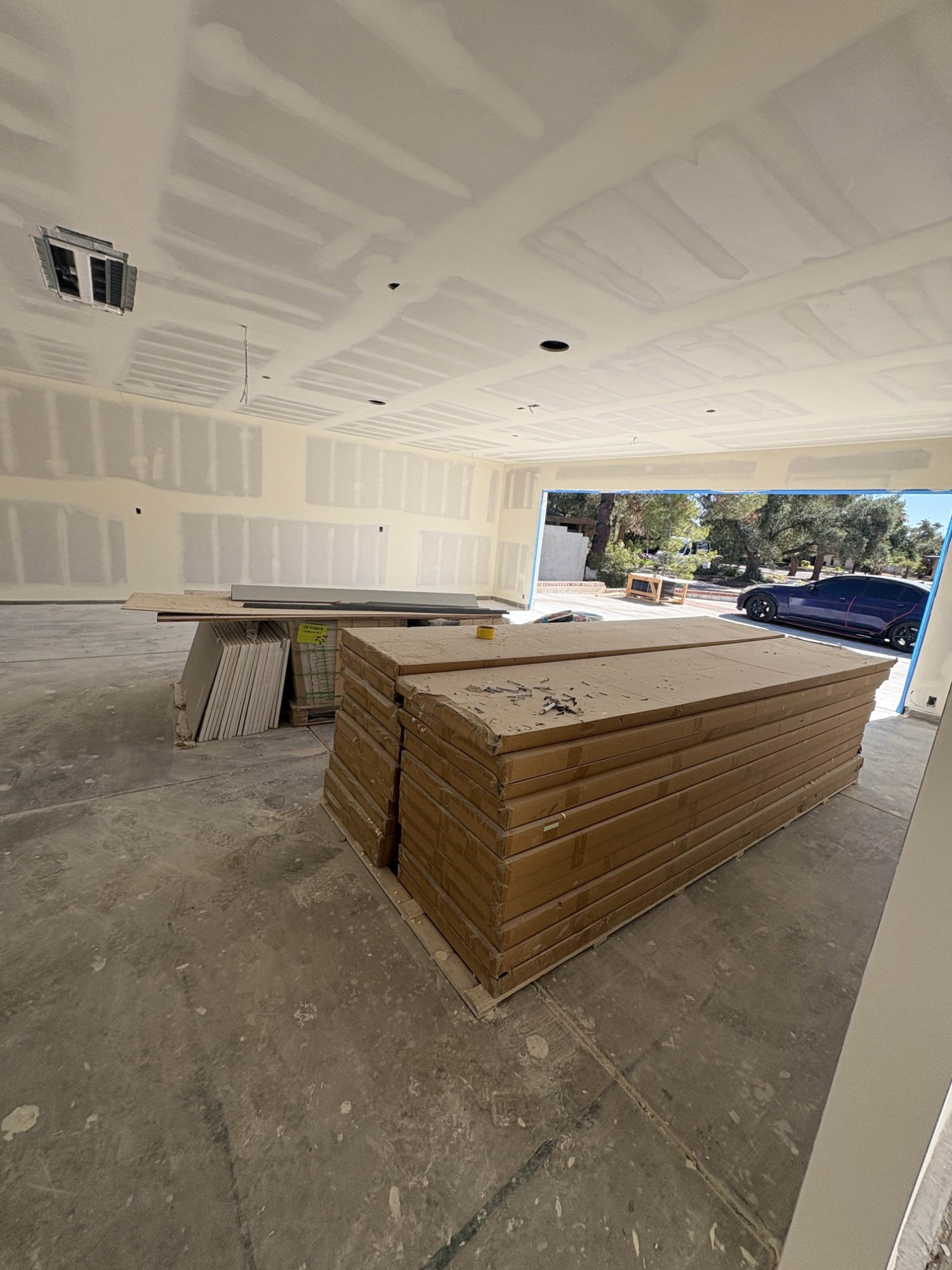 After photo - Completed garage drywall with taping and texture in Las Vegas